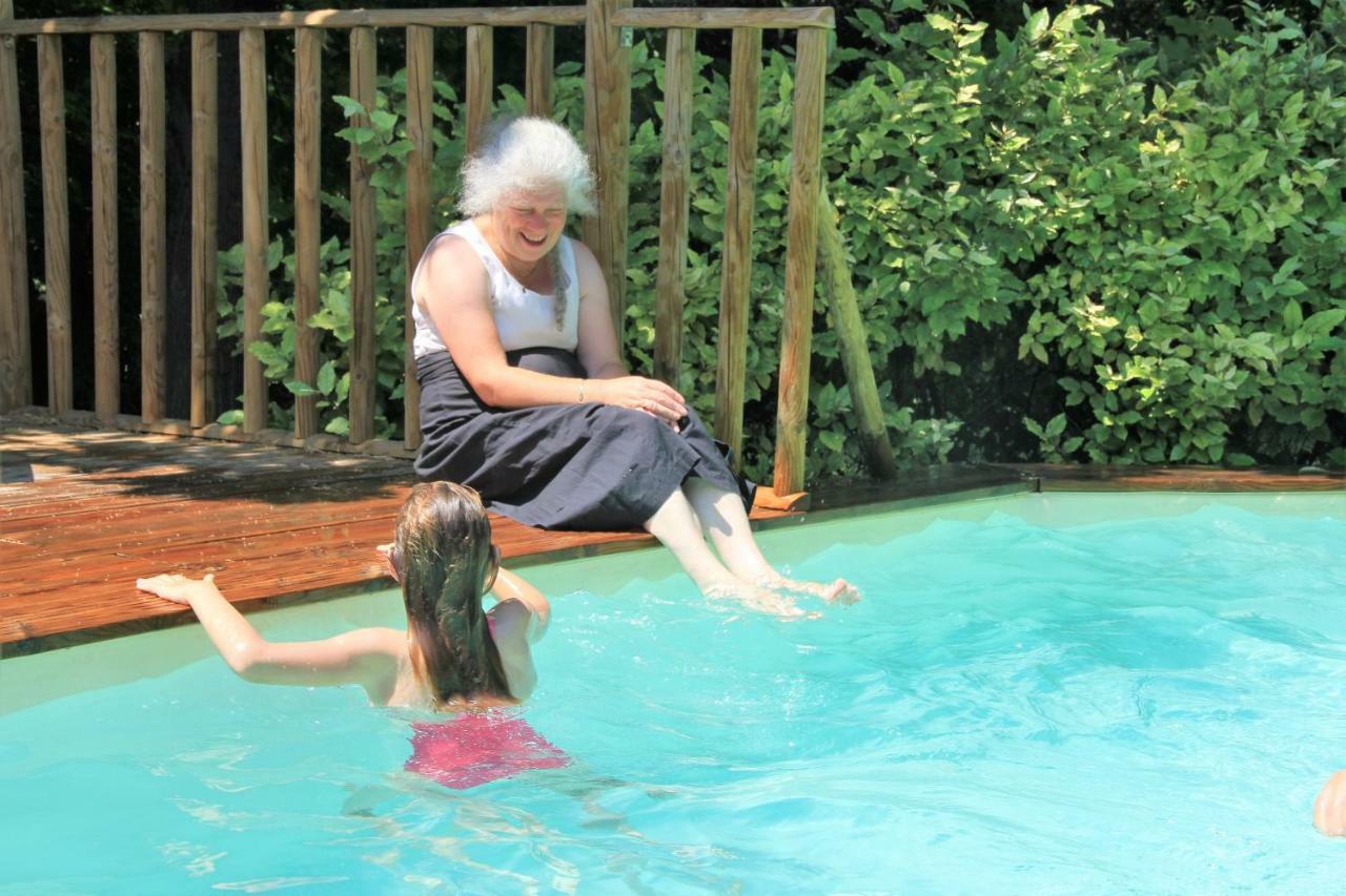 Gite Derriere Les Oliviers -Le Mas De La Cigale Bleue Caumont-sur-Durance Exterior foto
